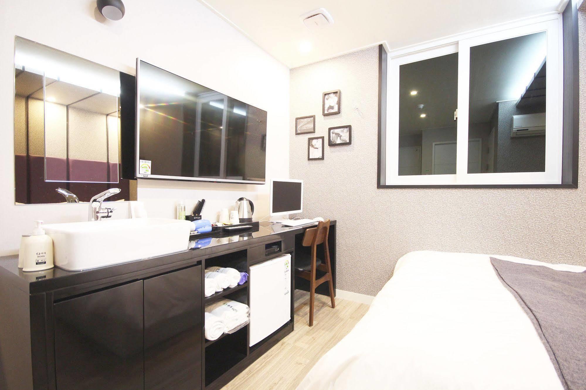 Haru Hotel Gimhae Zewnętrze zdjęcie